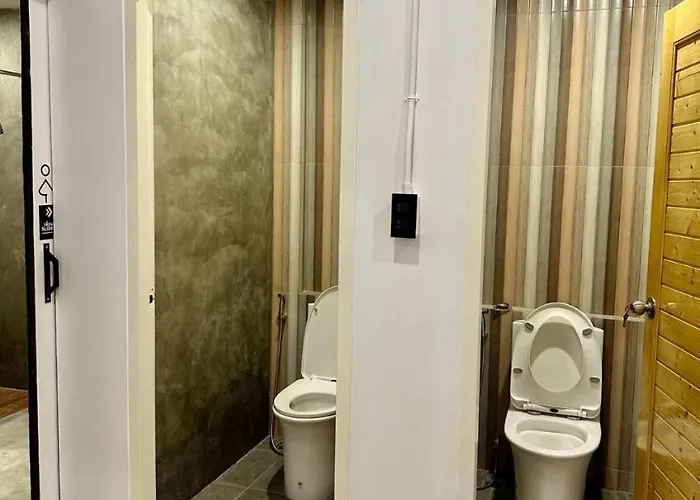 9 Mins To Bts Bunker Bed Private Share Bath 호스텔 *