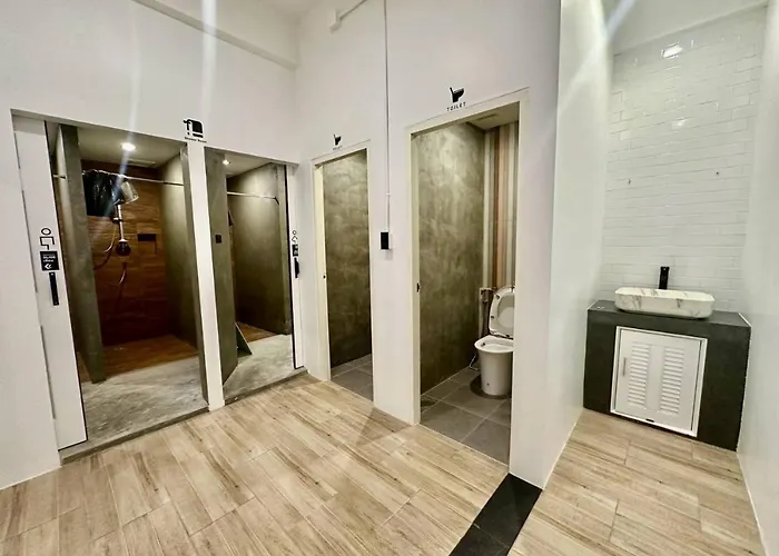 9 Mins To Bts Bunker Bed Private Share Bath * 방콕